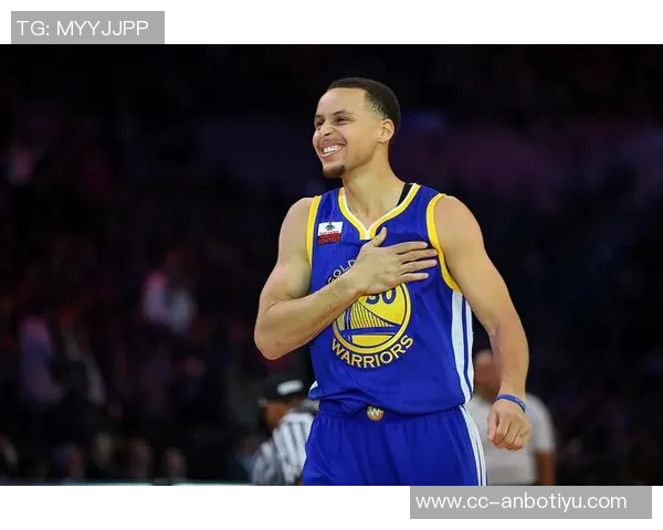 库里赛前训练穿TMac3s向麦迪致敬展现传奇球员的风范